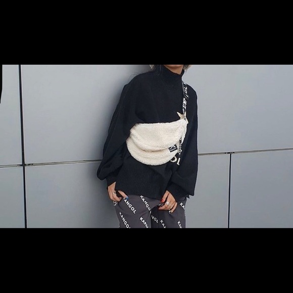 KANGOL HM BELT BAG - Picture 3 of 11